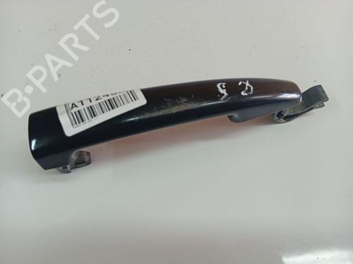 Used Front right exterior door handle Front right exterior door handle 37008718 37008718