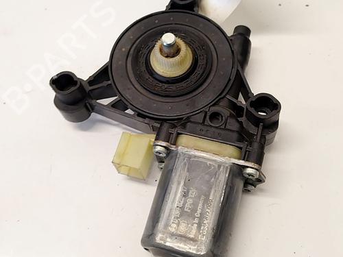 Used Left front window motor Left front window motor 39041910 39041910