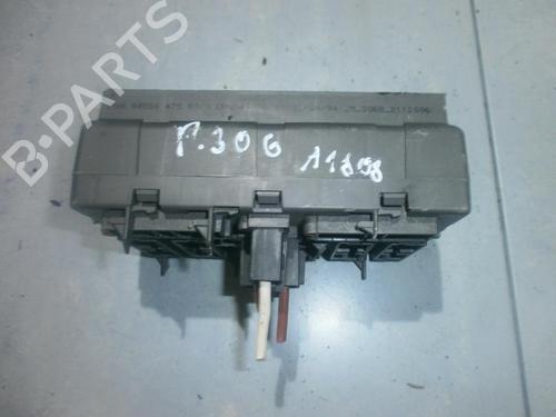 Used Fuse box Fuse box PEUGEOT 306 Hatchback (7A, 7C, N3, N5) 1.8 (101 hp) 33486236 33486236