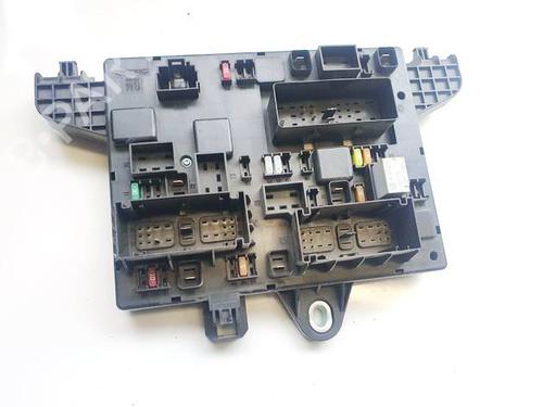 Used Fuse box Fuse box TOYOTA PRIUS (_W3_) 1.8 Hybrid (ZVW3_) (99 hp) 33613067 33613067