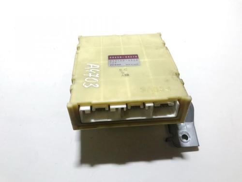 Used Electronic module Electronic module TOYOTA AVENSIS VERSO (_M2_) 2.0 D (CLM20_, CLM20R) (116 hp) 33511758 33511758