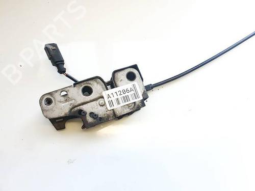 Used Hood lock Hood lock SKODA SUPERB II (3T4) 2.0 TDI (140 hp) 34794754 34794754