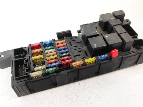 Used Fuse box Fuse box MERCEDES-BENZ E-CLASS (W211) E 220 CDI (211.006) (136 hp) 32948694 32948694