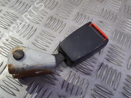 Boucle de ceinture de sécurité Boucle de ceinture de sécurité SAAB 900 I Combi Coupe 2.0 i (115 hp) 35671613 35671613