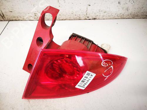 Used Right taillight Right taillight SEAT LEON (1P1) 1.6 (102 hp) 40165506 40165506