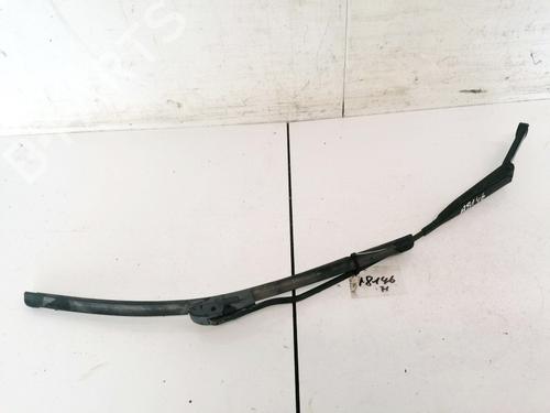 front-windshield-wiper-arm-audi-a4-b5-8d2-1994-1995-1996-1997-1998-1999-2000-2001-32908410 main image