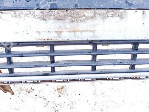 Used Grille Grille 35593495 35593495