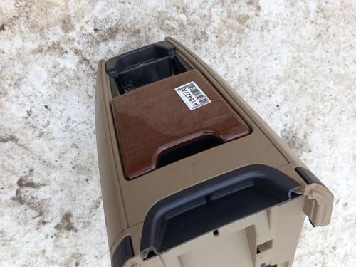 Used Cup/Object holder Cup/Object holder VOLVO XC90 I (275) 3.2 AWD (238 hp) 34989541 34989541