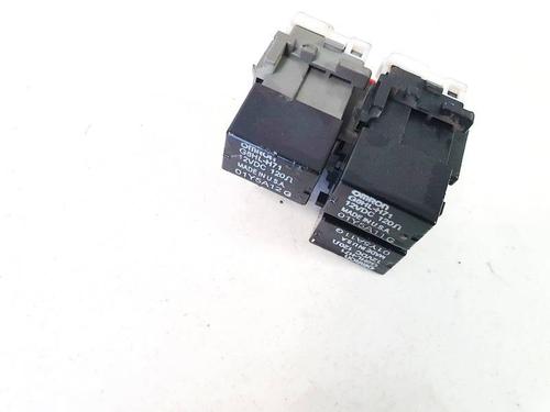 Used Fuse box Fuse box HONDA CIVIC VIII Hatchback (FN, FK) 2.2 CTDi (FK3) (140 hp) 32923666 32923666