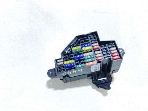 Used Fuse box Fuse box VW SCIROCCO III (137, 138) 2.0 TDI (150 hp) 33067724 33067724