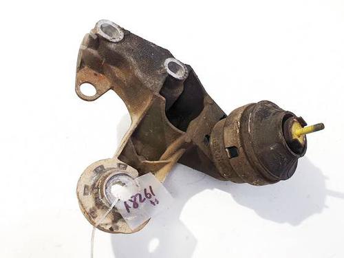 Used Support Support AUDI A4 B5 (8D2) 1.9 TDI (116 hp) 32919923 32919923