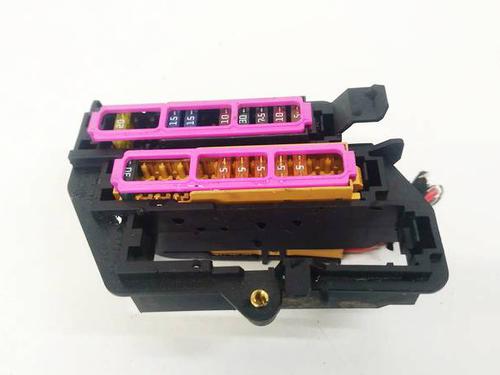 Used Fuse box AUDI A6 C6 (4F2) 2.8 FSI (190 hp) 32593026
