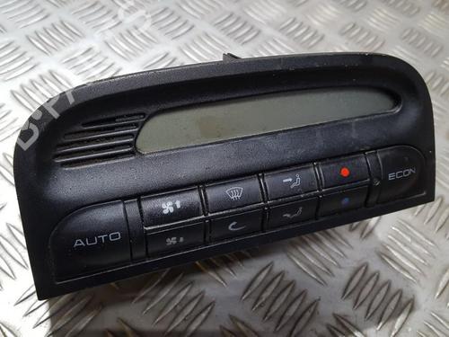 Used Climate control Climate control 35709375 35709375