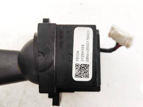 Warning switch VOLVO V70 III (135) 2.5 T FlexiFuel | BP35238553I22 - Image 3