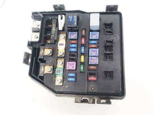Used Fuse box Fuse box 32585837 32585837