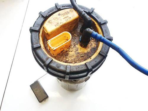 Used Fuel pump Fuel pump 34812618 34812618