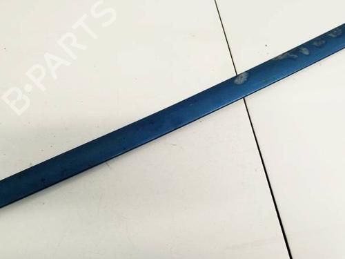 Gummiliste Gummiliste VW GOLF PLUS V (5M1, 521) 1.6 FSI (115 hp) 35130274 35130274