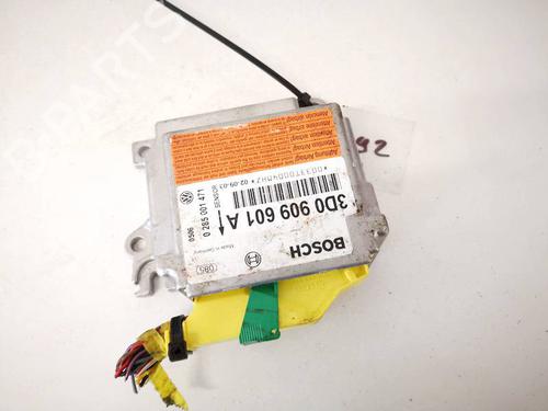 Used ECU airbags ECU airbags VW PHAETON (3D1, 3D2, 3D3, 3D4, 3D6, 3D7, 3D8, 3D9) 3.2 V6 (241 hp) 32919952 32919952