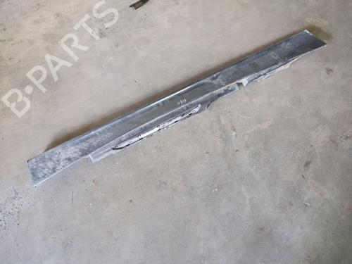 Venstre sidekjole Venstre sidekjole BMW 1 (E87) 118 d (122 hp) 34978494 34978494