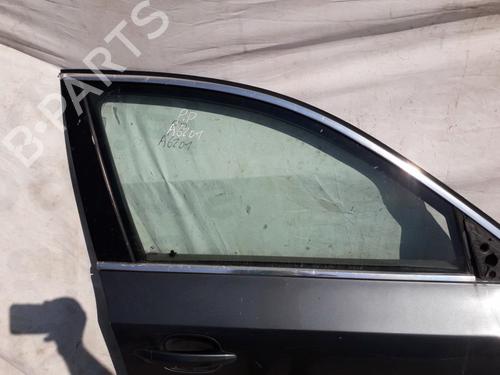 Used Front right door window Front right door window 35601020 35601020