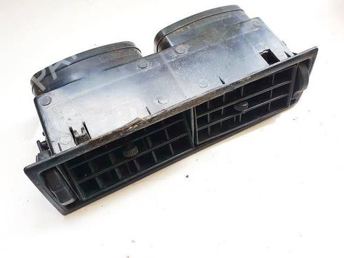 Used Air vent VW GOLF II (19E, 1G1) 1.6 (70 hp) 32570235