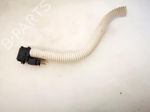 Used Electronic module Electronic module TOYOTA COROLLA Verso (_E12_) 2.0 D-4D (CDE120_, CDE120R) (90 hp) 35529093 35529093