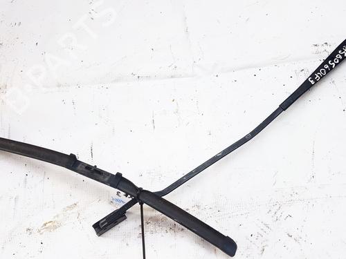 Used Front windshield wiper arm Front windshield wiper arm VW GOLF III (1H1) 1.9 TDI (90 hp) 33528964 33528964