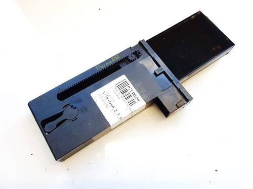 Used Cup/Object holder Cup/Object holder AUDI A4 B7 (8EC) 2.7 TDI (180 hp) 35176563 35176563