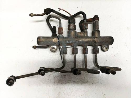 Injection rail MAZDA 6 Saloon (GG) 2.0 (GGEP, GG10) | BP35190973M98 - Image 2