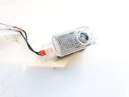Used Interior roof light Interior roof light AUDI A6 C6 (4F2) 3.0 TDI quattro (233 hp) 40519870 40519870