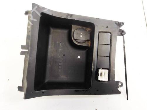Used Glove box Glove box VW GOLF V (1K1) 1.4 16V (75 hp) 35296988 35296988