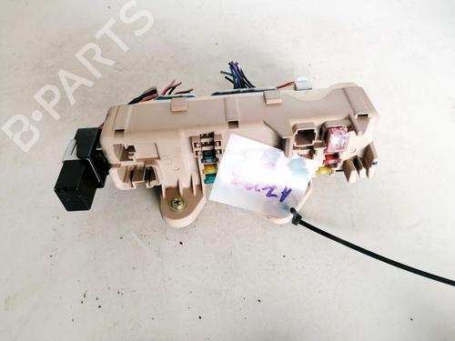 Used Fuse box Fuse box MAZDA 323 F VI Hatchback (BJ) 1.5 16V (BJ5W) (88 hp) 32877312 32877312