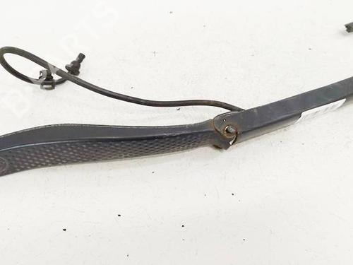 Used Front windshield wiper arm Front windshield wiper arm FIAT ULYSSE (179_) 2.0 D Multijet (136 hp) 32558439 32558439