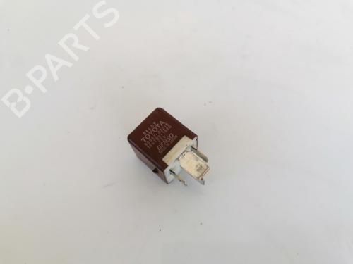 Used Electronic sensor Electronic sensor TOYOTA YARIS (_P1_) 1.4 D-4D (NLP10_, NLP10R) (75 hp) 32882690 32882690
