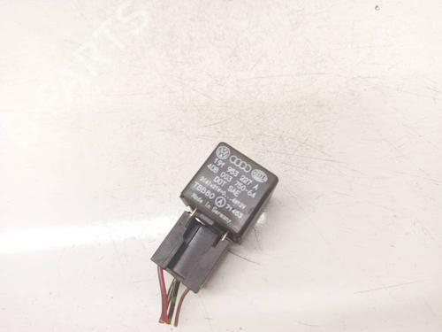 Electronic sensor AUDI 80 B4 Saloon (8C2) 2.0 E | BP34610046M84 - Image 3