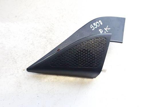 BP32608833E2 main image