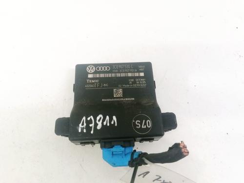 Used Electronic module Electronic module VW PASSAT B6 (3C2) 2.0 TDI 16V (140 hp) 32899604 32899604