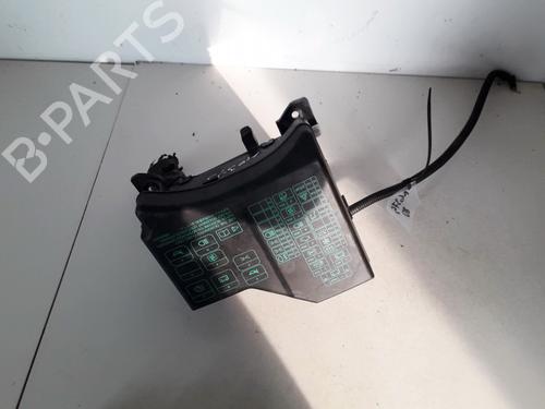 Used Fuse box Fuse box 33074742 33074742