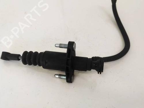 Used Clutch slave cylinder Clutch slave cylinder 35199185 35199185