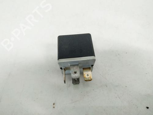 Used Electronic sensor Electronic sensor CHRYSLER VOYAGER / GRAND VOYAGER III (GS_, NS_) 2.5 TD (116 hp) 33086141 33086141