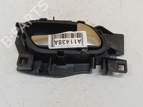 Front right interior door handle CITROËN C5 III (RD_) 2.0 HDi (RDRHD8, RDRHDJ, RDRHR8, RDRHRJ) | BP39605216I14 - Image 2