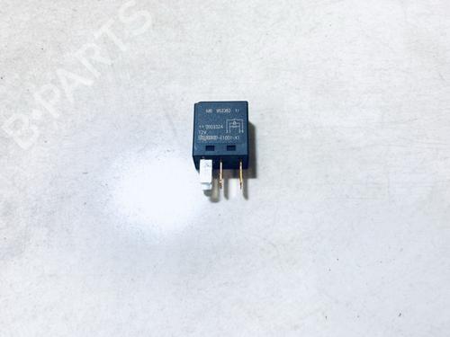 Used Electronic sensor Electronic sensor MITSUBISHI COLT VI (Z3_A, Z2_A) 1.3 (Z21A) (92 hp) 33067349 33067349