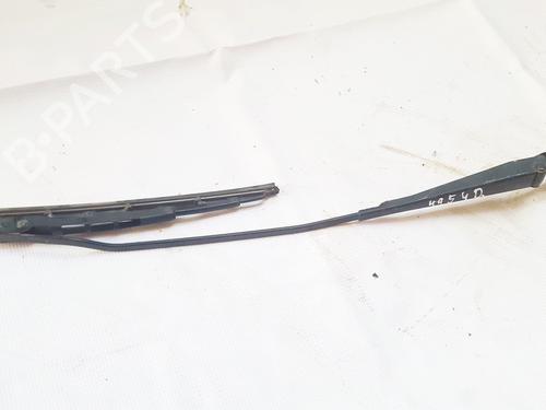 Used Front windshield wiper arm Front windshield wiper arm VW GOLF III (1H1) 1.9 SDI (64 hp) 33521373 33521373
