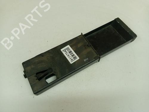 Used Glove box Glove box AUDI A3 (8P1) 2.0 TDI 16V (140 hp) 40244305 40244305
