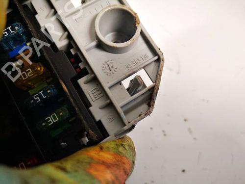 Fuse box OPEL MERIVA A MPV (X03) 1.7 CDTI (E75) | BP32584204E1  - Image 5