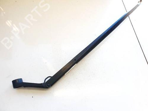 Used Front windshield wiper arm TOYOTA AURIS (_E15_) 2.0 D-4D (ADE150_, ADE150R) (126 hp) 32970241