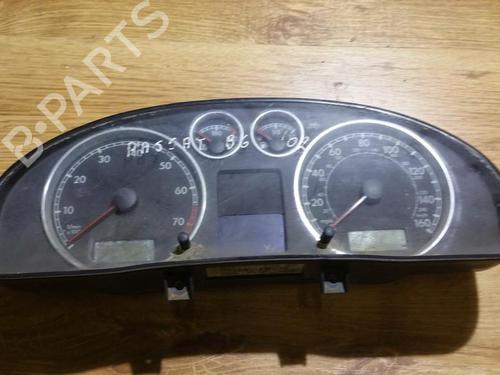 Used Instrument cluster Instrument cluster VW PASSAT B5.5 Variant (3B6) 1.6 (102 hp) 35651276 35651276