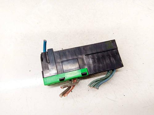 Used Fuse box Fuse box 38041178 38041178
