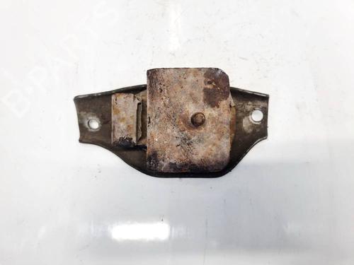 Used Engine mount Engine mount SUBARU LEGACY IV Estate (BP) 2.0 AWD (BP5) (138 hp) 32967923 32967923