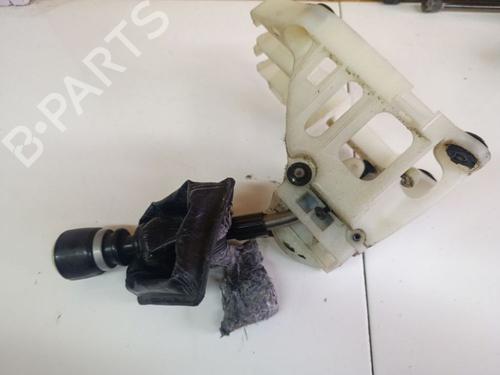 Used Gear lever Gear lever TOYOTA RAV 4 III (_A3_) 2.2 D 4WD (ALA30_, ALA30R) (136 hp) 36588224 36588224
